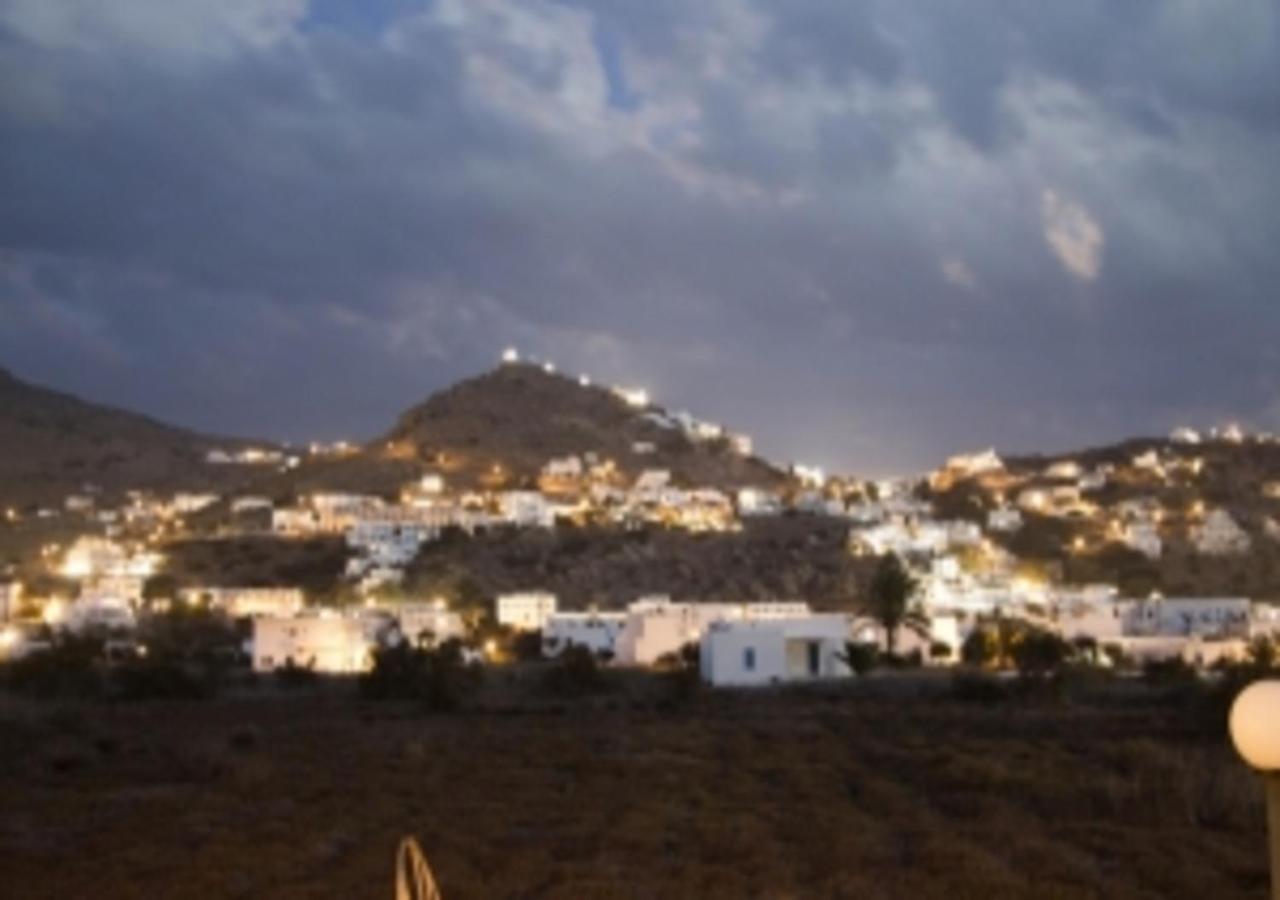 Glaros Hotel إيوس خورا المظهر الخارجي الصورة