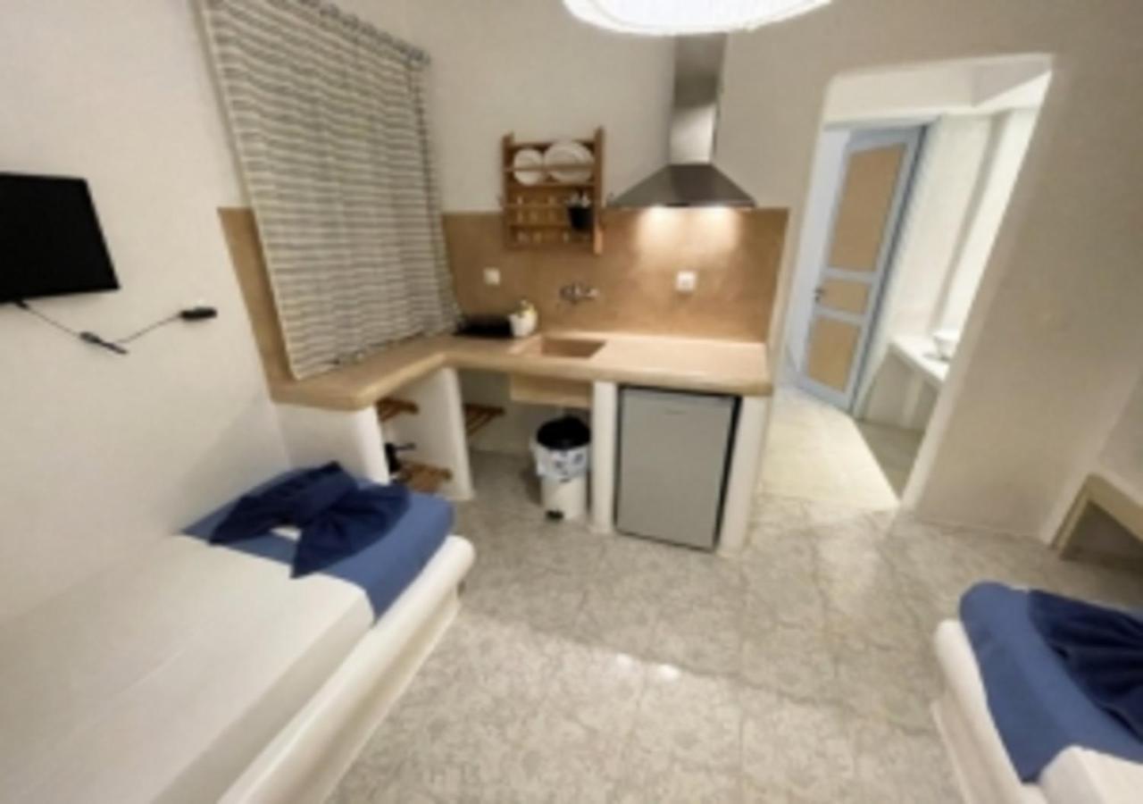 Glaros Hotel إيوس خورا المظهر الخارجي الصورة